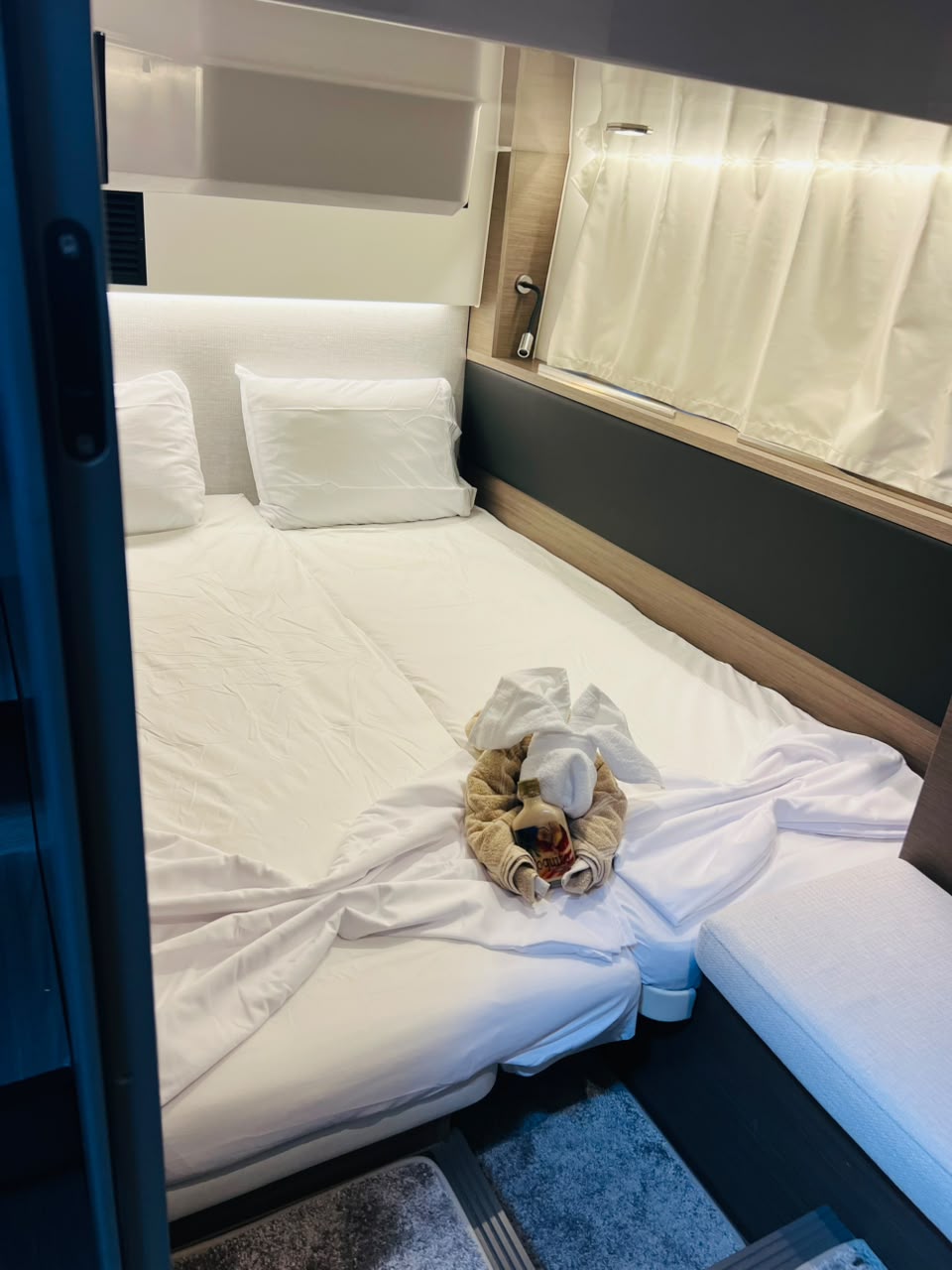 Farm, Sea & Table Sail aboard Royal Chaser